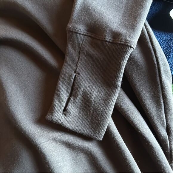Athleta Coaster Luxe Sweatshirt Shal SP - Picture 3 of 5